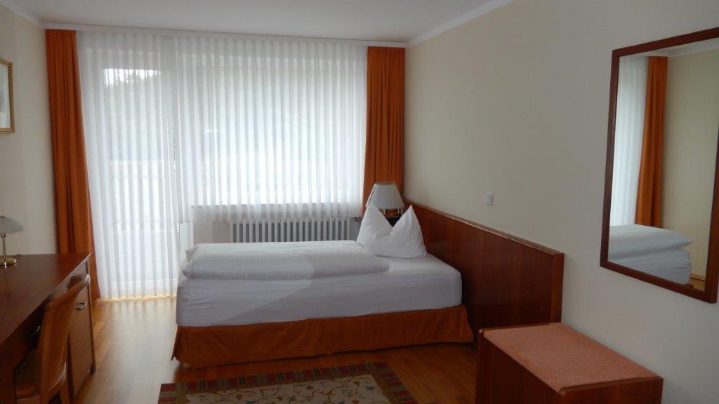 Hotel Am Rossberg Altenahr Exterior photo