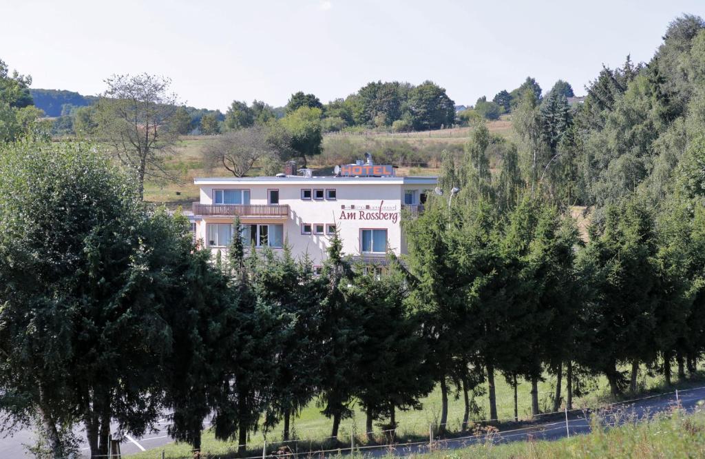 Hotel Am Rossberg Altenahr Exterior photo