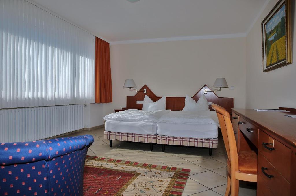 Hotel Am Rossberg Altenahr Room photo